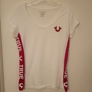 True Religion White Horseshoe V Neck Tee with Red Side Panels, Size S